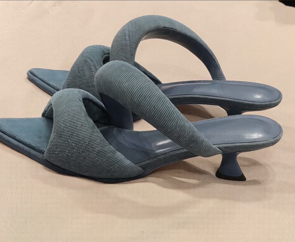 Wide Fit Heels - Runway Style Retro Blue Pointed-Toe Sandals