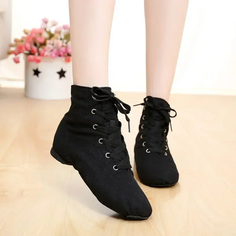 Coupons Woman Woman's Lace Up  - Women'S Xc Shoes reseña y precio
