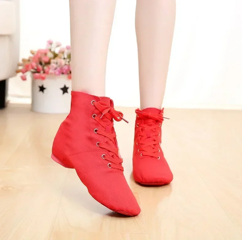 Coupons Woman Woman's Lace Up  - Women'S Xc Shoes reseña y precio