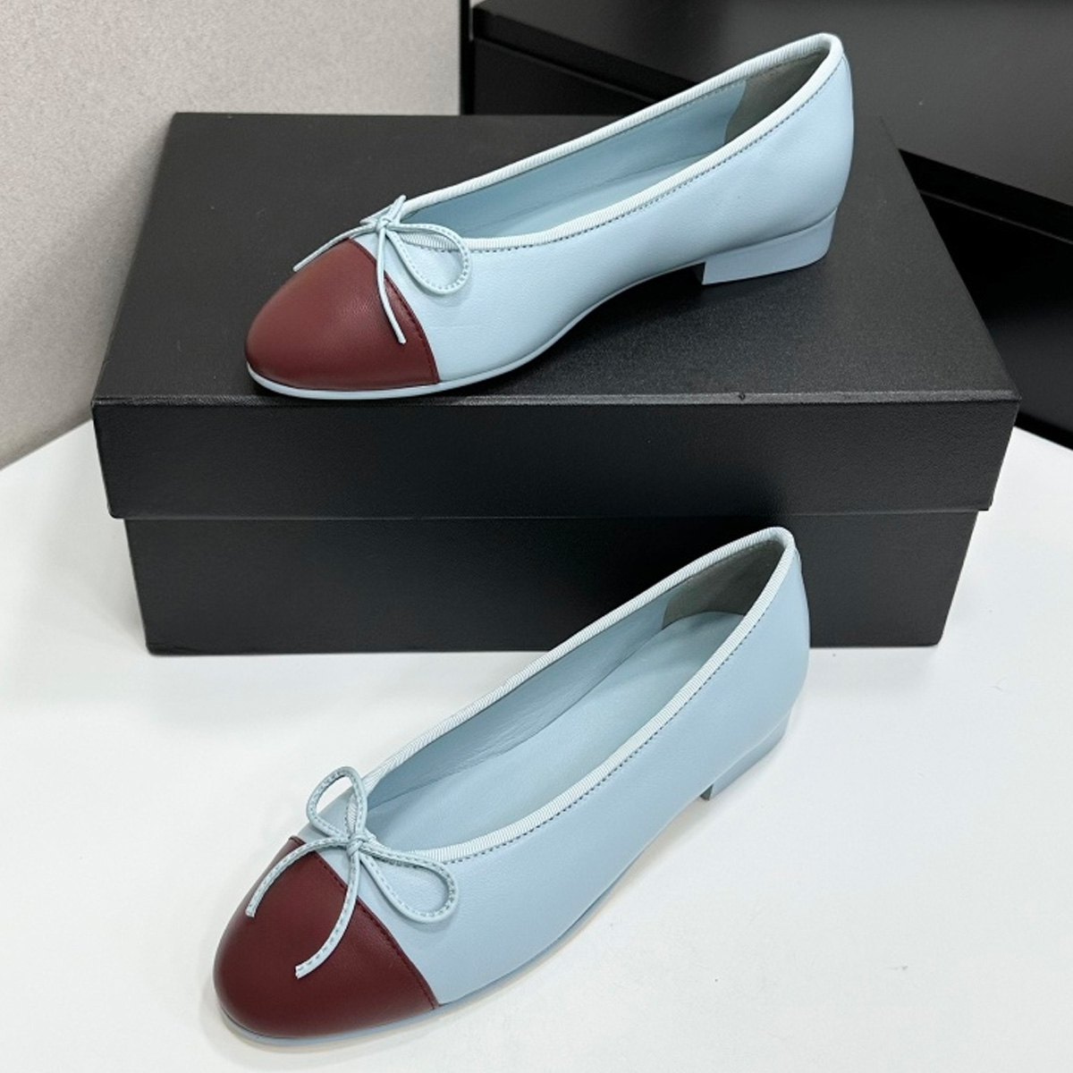 2026 Women's Two-Tone Cap-Toe  - Women Shoes With Heels reseña y precio