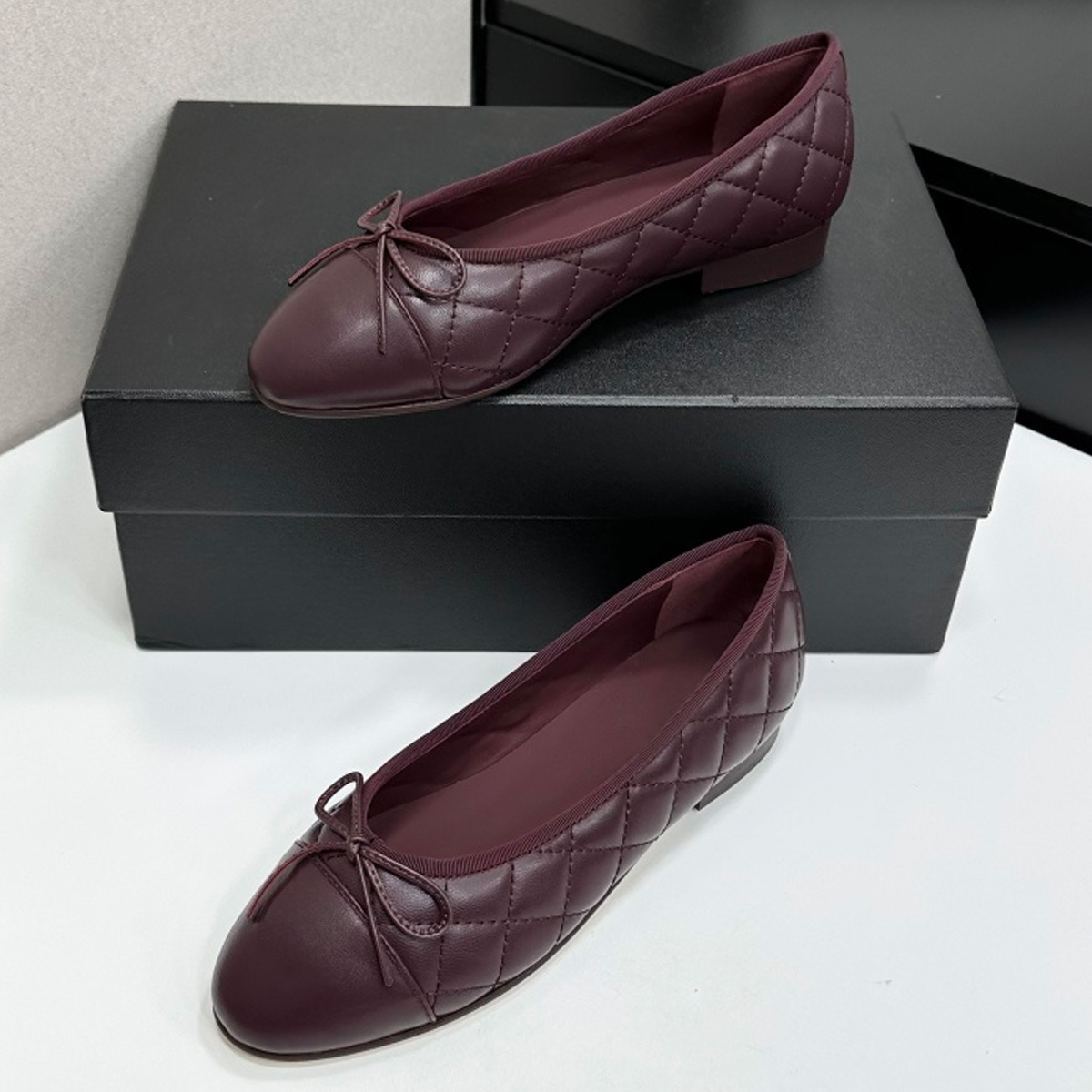 2026 Women's Two-Tone Cap-Toe  - Women Shoes With Heels reseña y precio